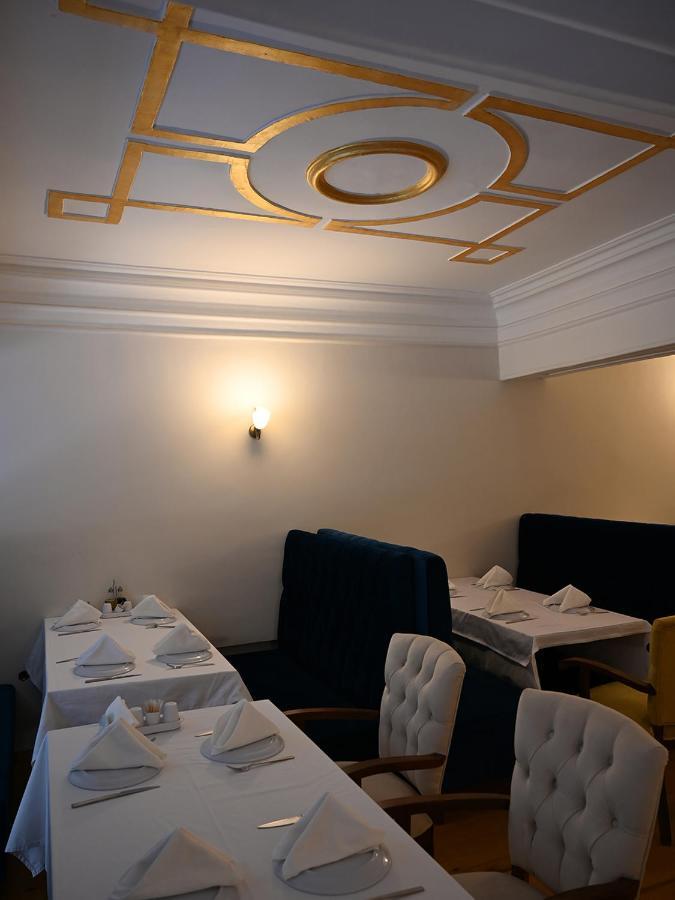 מניסה Asmali Han Hotel מראה חיצוני תמונה